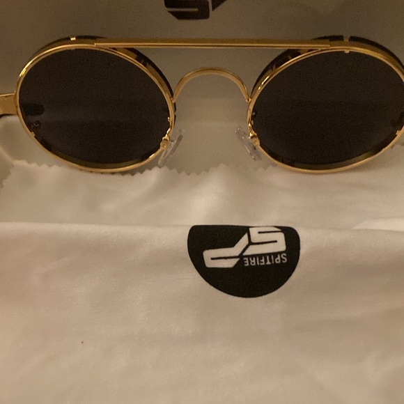 London UK LENNON 2 Spitfire sunglasses RARE No Longer Available in the U.S. - Picture 3 of 5